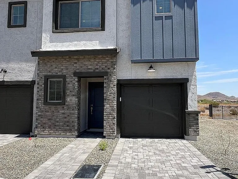 28021 N 28th Ave — Photo 1