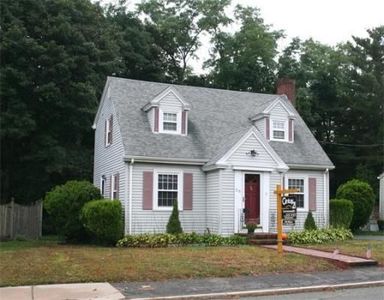216 Grove St, Medford, MA, 02155