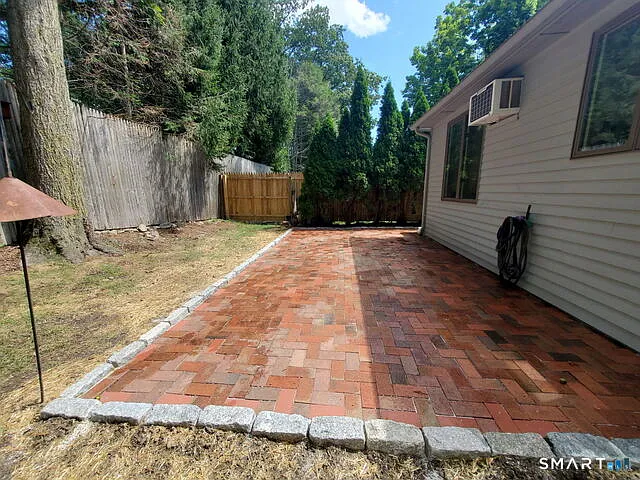 2 bed, 960 sqft, $3,700 — Photo 2