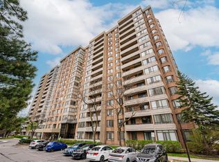 5 Lisa St #1404, Brampton, ON L6T 4T4