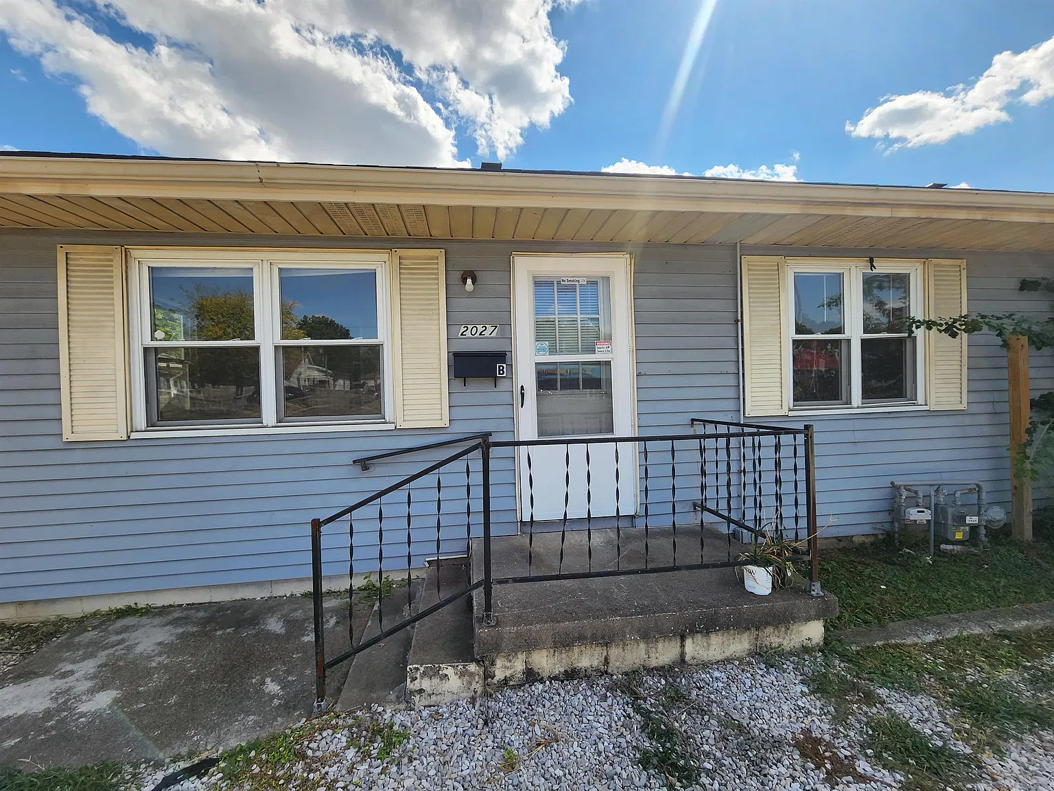 2027 Covert Avenue Apt. B - 1 — Photo 1