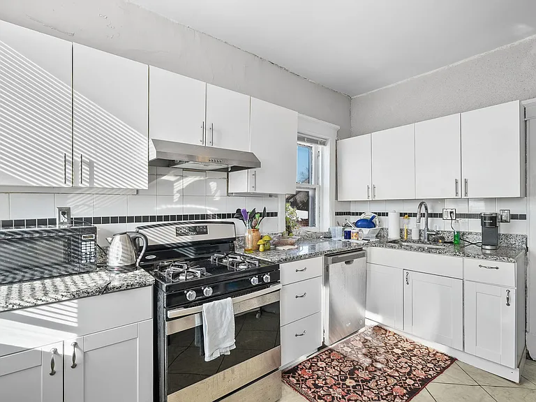 6018 Westminster Pl — Photo 11