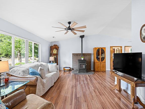 3rd image of 5740 E Burris Ln