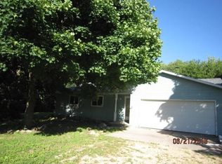 N5598 Johnson Rd, Delavan, WI 53115