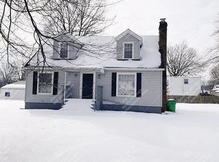 584 E Huston St, Barberton, OH 44203