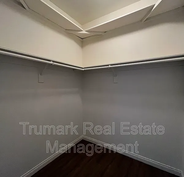 412 N Kenwood St #304 — Photo 17