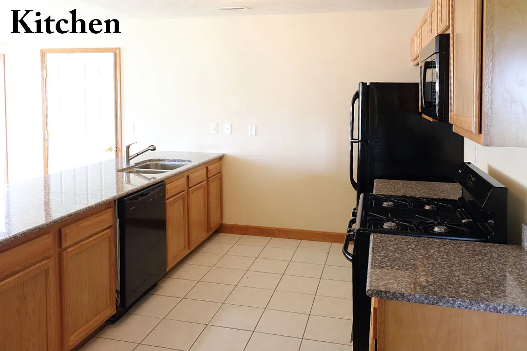 2 bed, 1275 sqft, $1,625 — Photo 2