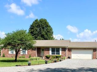 4215 Williams Rd, Martinsville, IN 46151