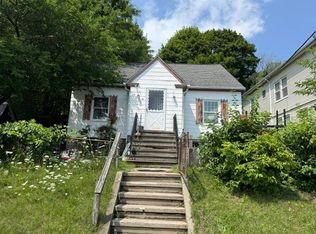 26 Carlstad St, Worcester, MA 01607