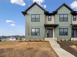 4743 Preston Ln, Iowa City, IA 52246
