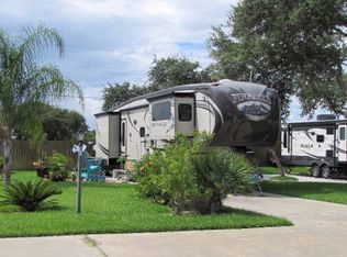 1406 W Corpus Christi St #2, Rockport, TX 78382