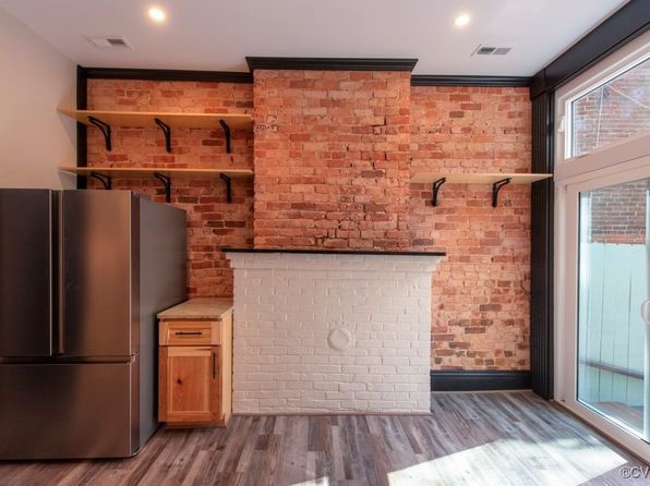 richmond-virginia-445725936 picture