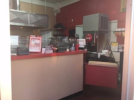 4th image of 844 E Olive Ave
