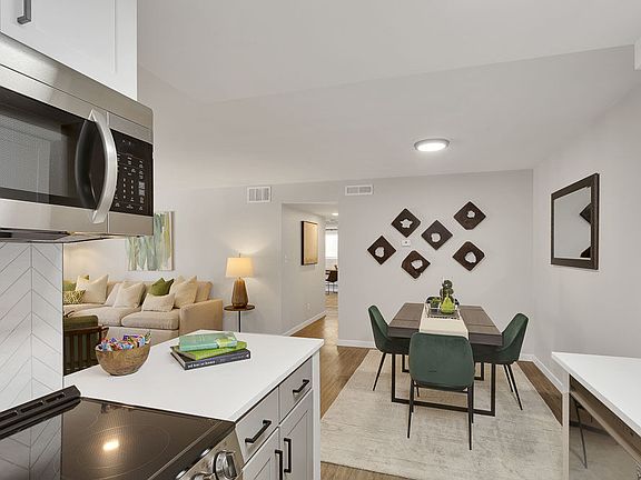4th image of 2890 W 116th Pl #2815-101