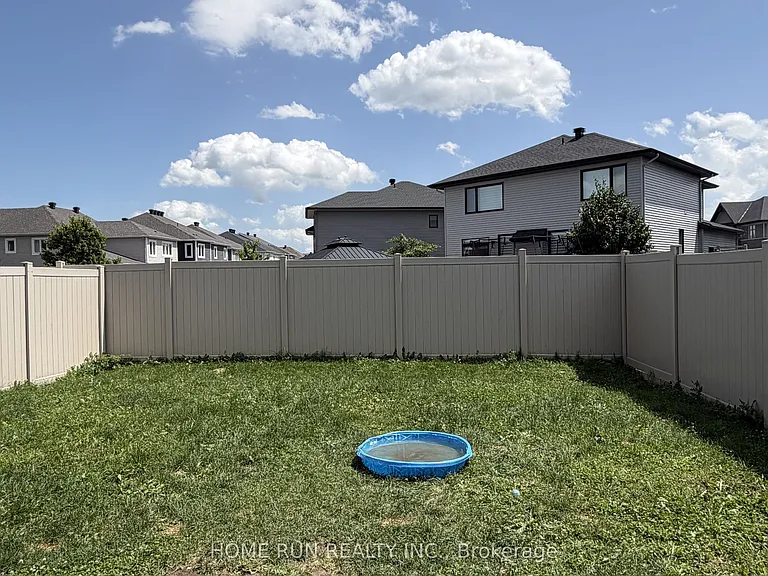535 Honeylocust Ave — Photo 21