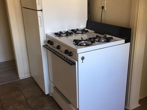 4th image of 1601 S Stoneman Ave