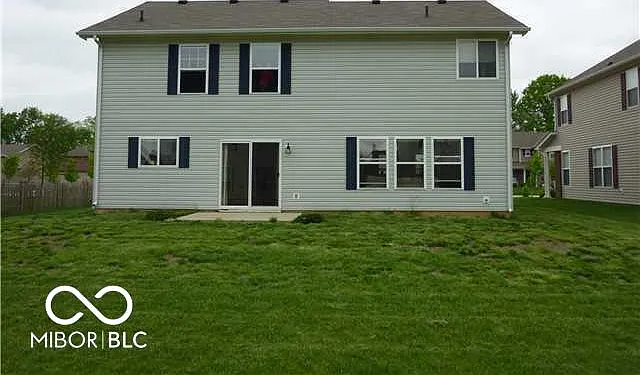 11217 Candice Dr — Photo 2