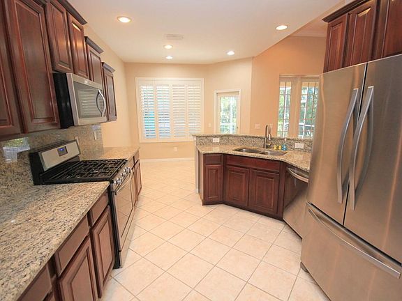 3rd image of 10411 Applecross Ln