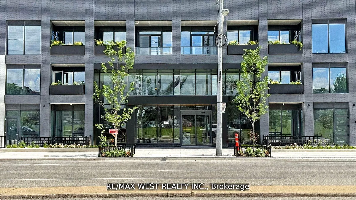 Photo 2 of 40 - 1100 Sheppard Ave W #1023 - Toronto, ON Building Photo - 1100 Sheppard Ave W #1023