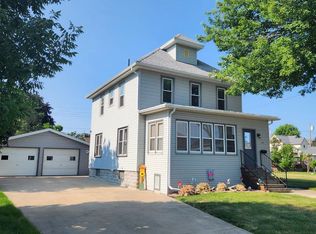 153 Olmstead St, Waupun, WI 53963