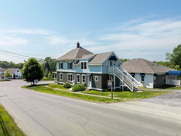 5th image of 8 Country Club Road