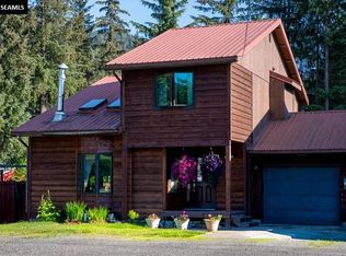 8496B Thunder Mountain Rd, Juneau, AK 99801