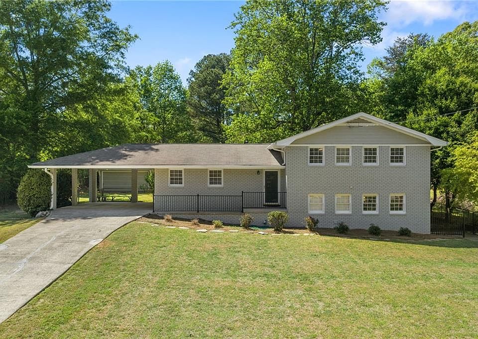 1st image of 641 Gordon Combs Rd NW