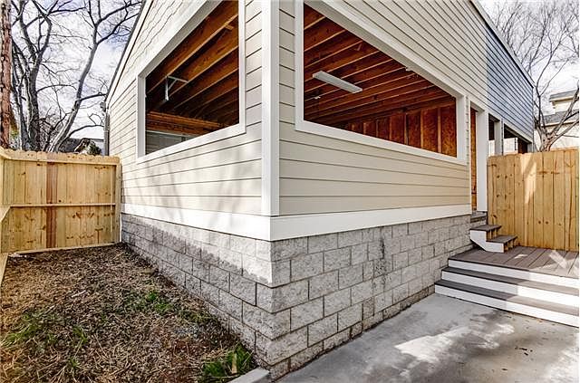 2nd image of 1811A 6th Ave N #A