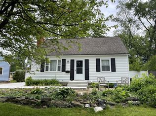 2376 Nottingham Rd, Upper Arlington, OH 43221