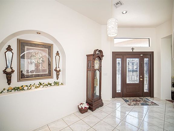 5th image of 1534 W 33rd St