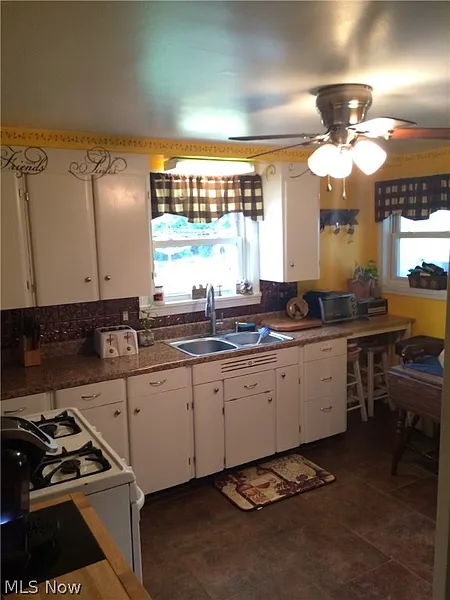 Thumbnail 16