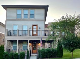 111 Demoss Rd, Nashville, TN 37209