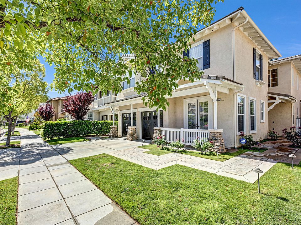 23922 Lakeside Rd, Valencia, CA 91355 | Zillow