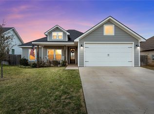 5401 Black Horse Ct, Waco, TX 76708