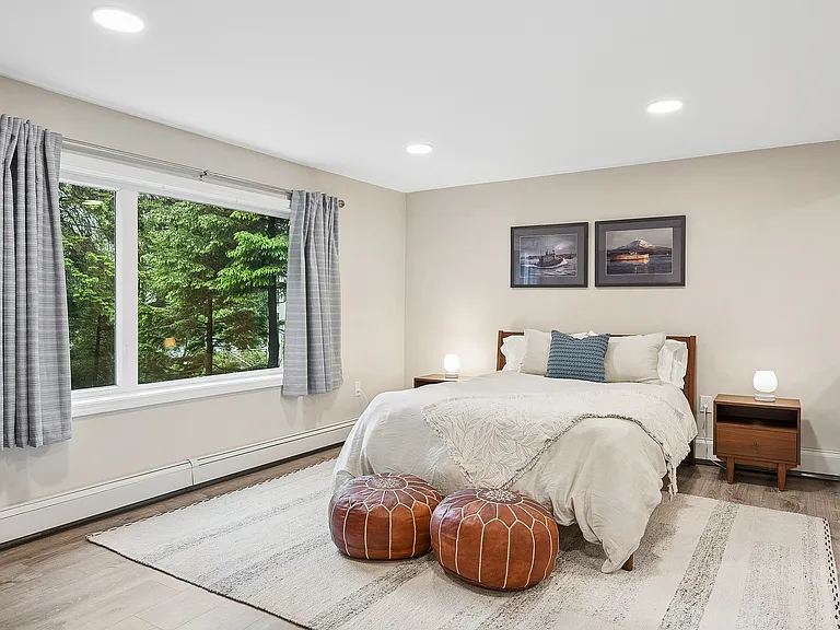 316 Ash St — Photo 12