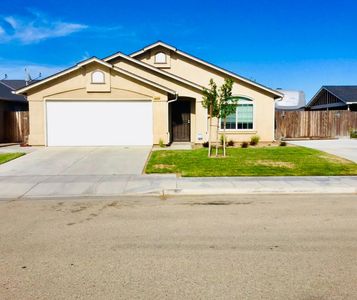 2349 S Sabre Ave, Fresno, CA, 93727