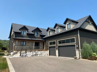 112 Interlaken Ct, The Blue Mountains, ON L9Y 0Z8