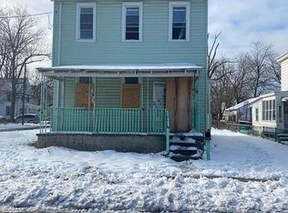 912 N Commerce St, Paulsboro, NJ 08066