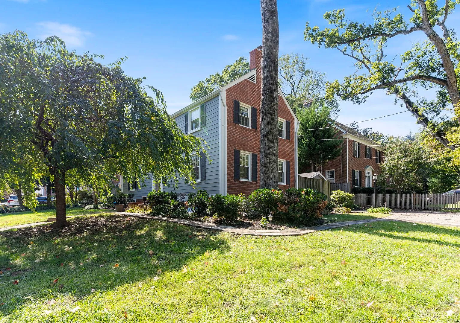 Charming Alexandria Home with Convenient Location — Photo 3