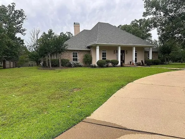 1294 Lake Dr, Woodworth, LA 71485