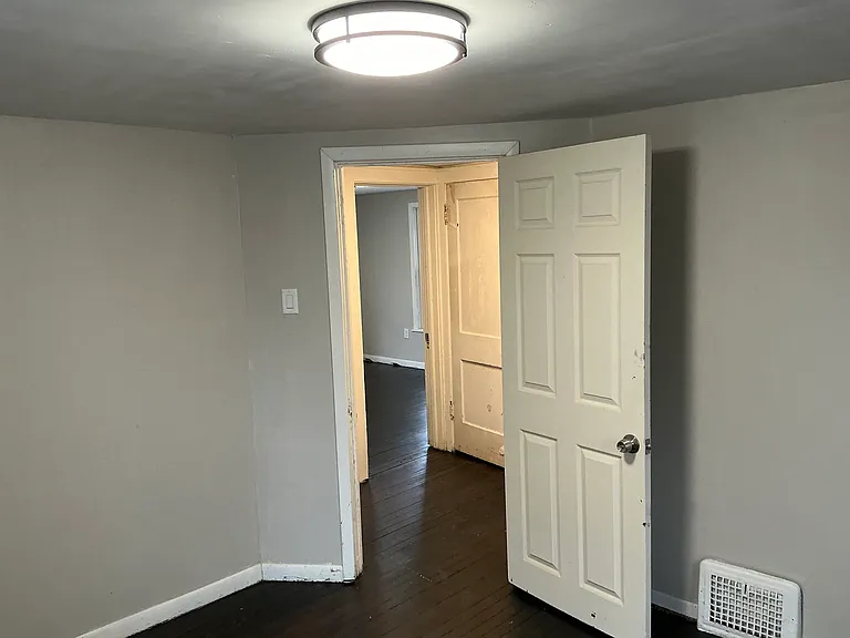 829 Aberdeen St — Photo 20