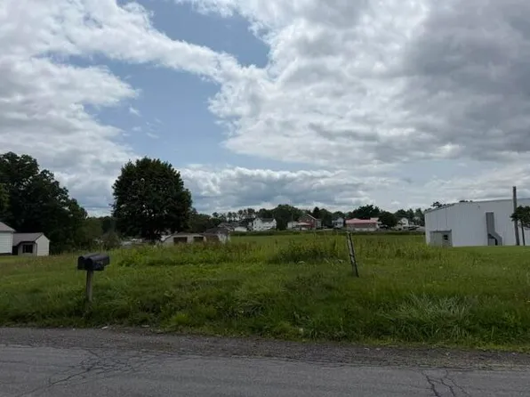 107 Eastern Ave, Du Bois, PA 15801