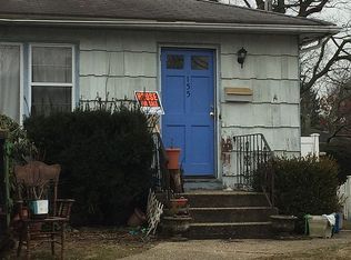155 Wright Ave, Deer Park, NY 11729