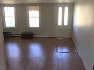 261 Main St APT 1, Rutland, MA 01543
