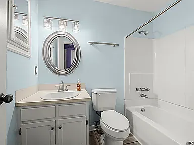 1329 Harwich Dr — Photo 10