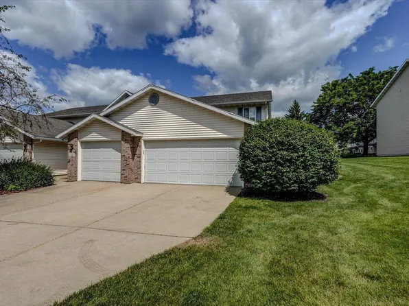 209 School Rd, Cottage Grove, WI 53527