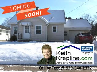 325 E Brooklyn St, Chilton, WI 53014