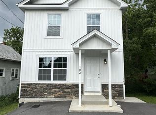 102 N Maple Ave, Charles Town, WV