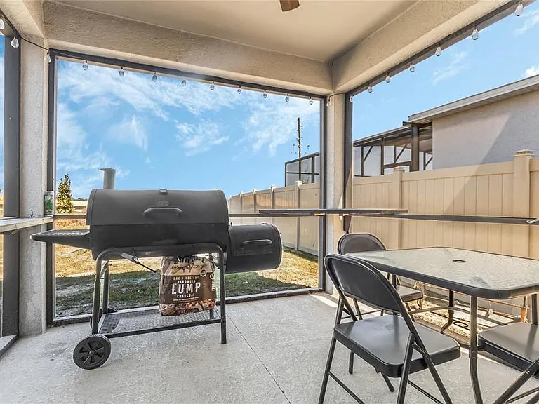 495 Overpool Ave — Photo 21