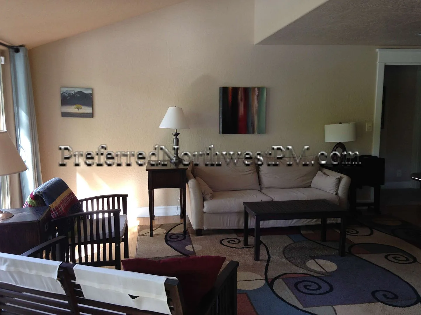 Vacation Home: Resort Living on the McKenzie River — Photo 3